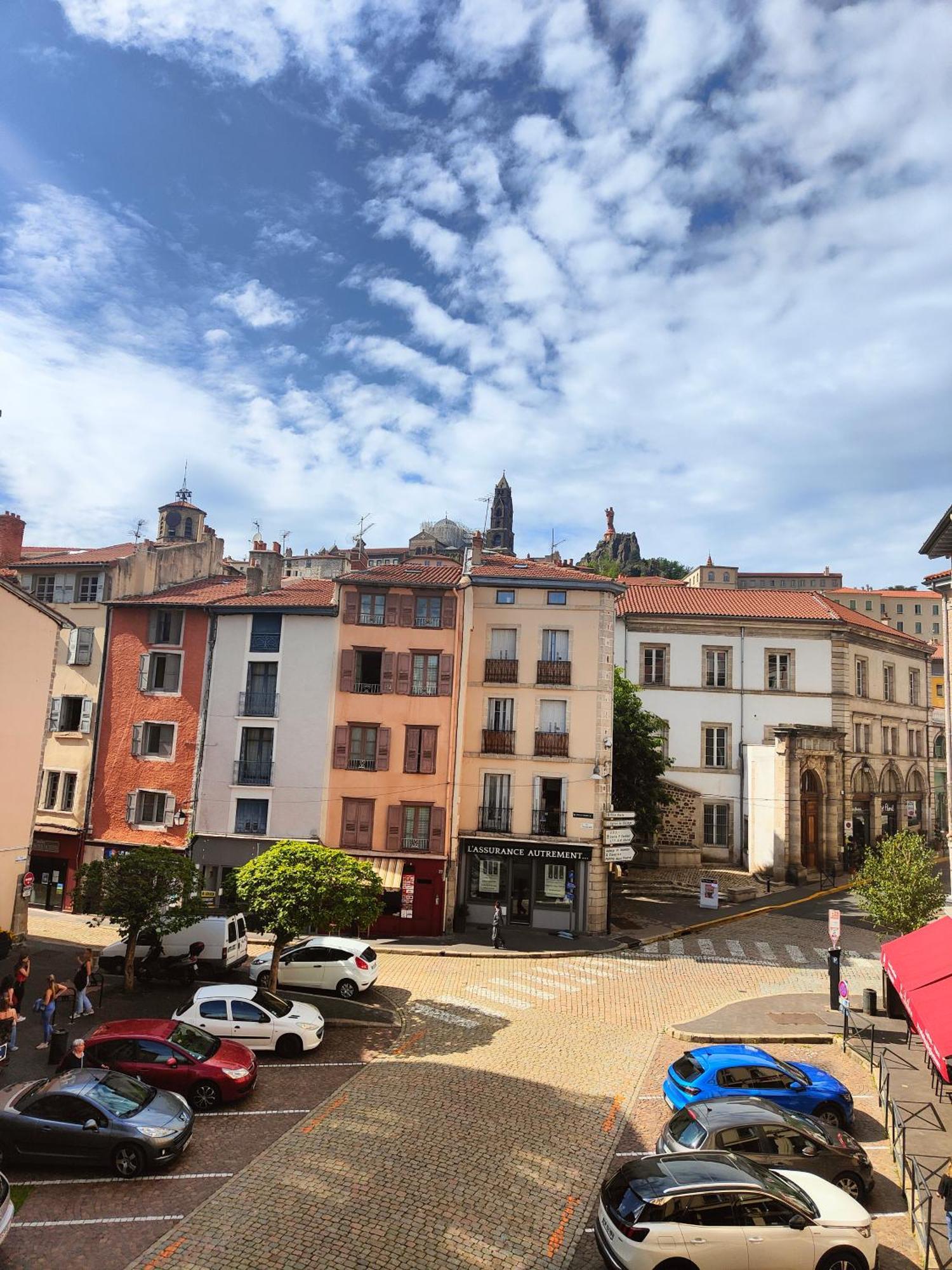 Le Paradis Cache Le Puy-en-Velay Buitenkant foto